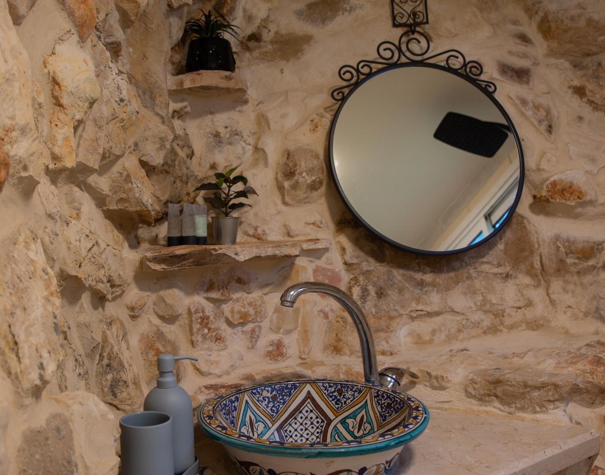 Harmony Inn Safed Bagian luar foto